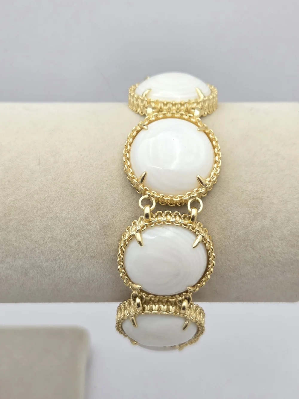 Kendra Scott Gold Tone White Banded Agate Link Bracelet